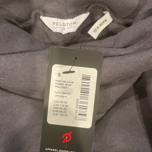 Peloton funnel neck pullover - Picture 5 of 6